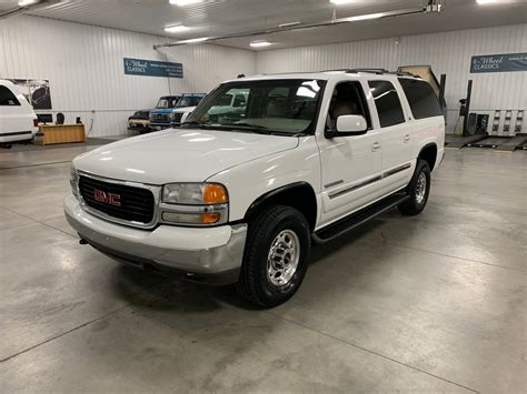 2005 GMC Yukon XL Concept and Owners Manual