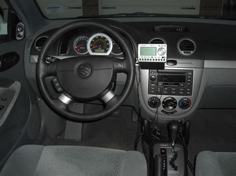 2005 Suzuki Forenza-Reno Interior