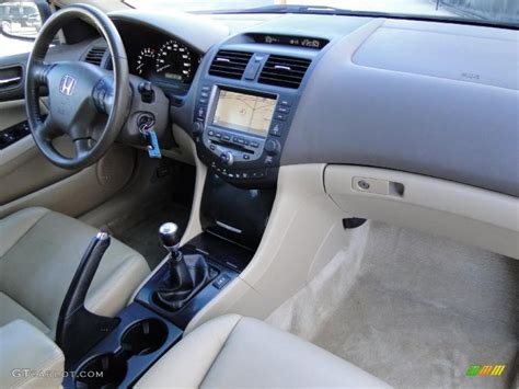 2006 Honda Accord Interior