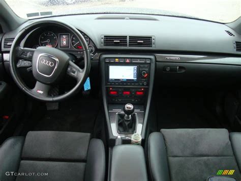2007 Audi S4 Interior