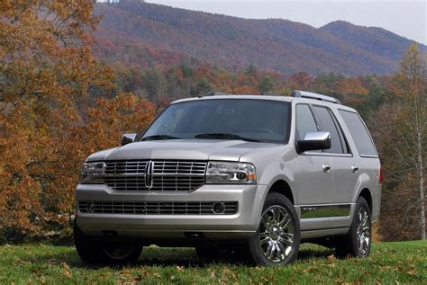 2007 Lincoln Navigator Concept and Owners Manual