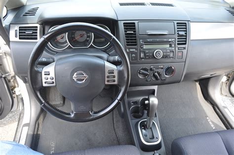 2007 Nissan Versa Interior HD Wallpaper