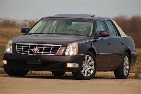 2008 Cadillac DTS Owners Manual and Concept