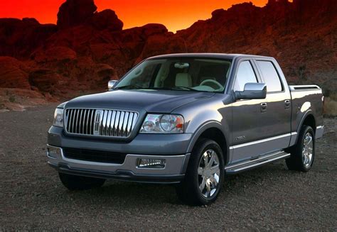 2008 Lincoln Mark LT Concept and Owners Manual