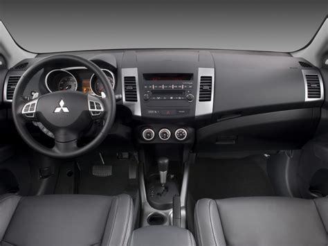 2008 Mitsubishi Outlander Interior and Redesign