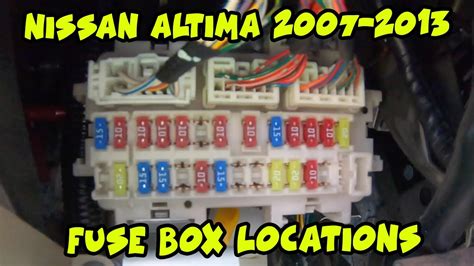 2009 nissan altima fuse box location 