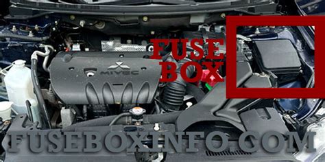 2010 lancer fuses box 
