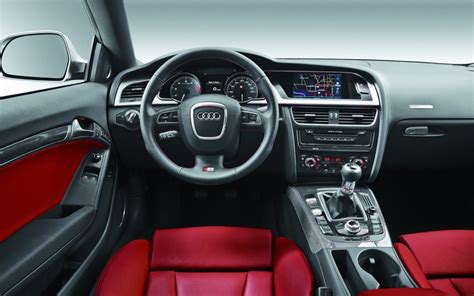2010 Audi S5 Interior