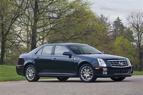 2010 Cadillac STS Owners Manual and Concept