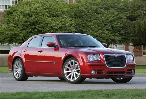 2010 Chrysler 300 Owners Manual and Concept