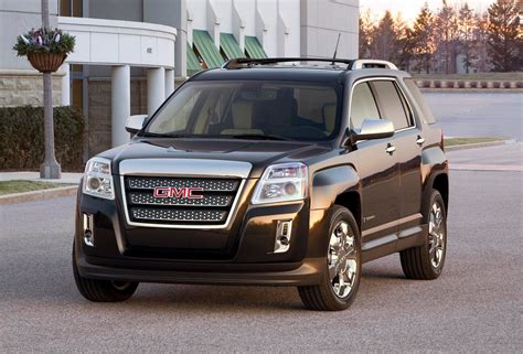 2010 GMC Terrain Concept and Owners Manual