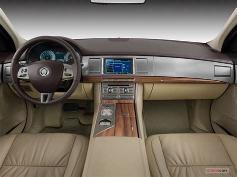 2010 Jaguar XF Interior and Redesign