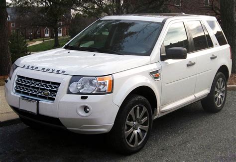 2010 Land Rover LR2 Owners Manual and Concept