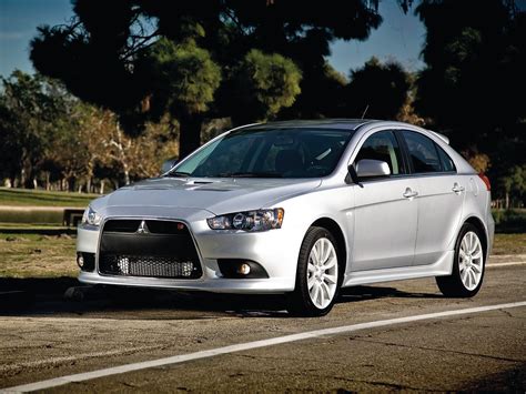 2010 Mitsubishi Lancer Concept and Owners Manual