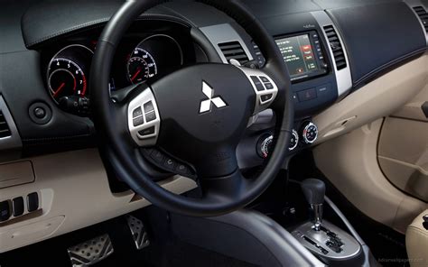 2010 Mitsubishi Outlander Interior and Redesign