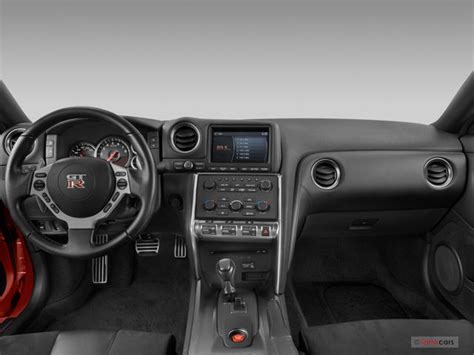 2010 Nissan GT-R Interior HD Wallpaper