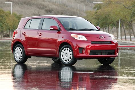 2010 Scion xD Owners Manual and Concept