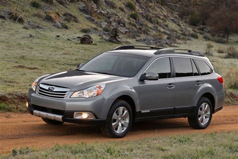 2010 Subaru Outback Owners Manual and Concept