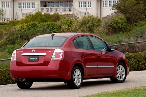 2011 Nissan Sentra Owners Manual