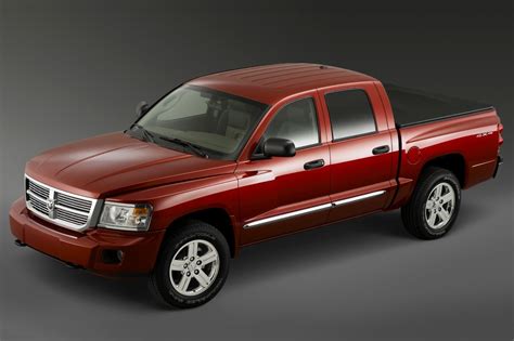 2011 Dodge Dakota Owners Manual and Concept