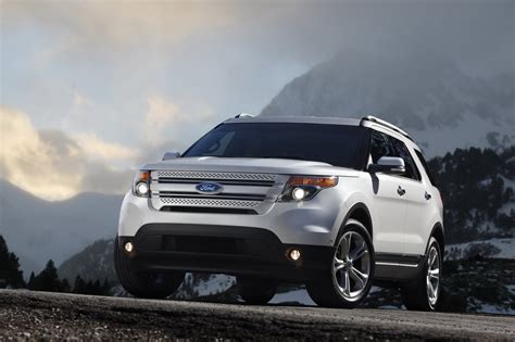 2011 Ford Explorer Owners Manual and Concept