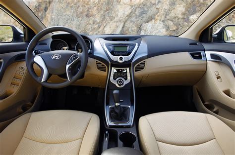 2011 Hyundai Elantra Interior and Redesign