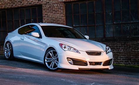 2011 Hyundai Genesis Coupe Owners Manual and Concept