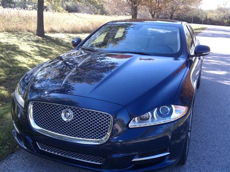 2011 Jaguar XJ Concept and Owners Manual