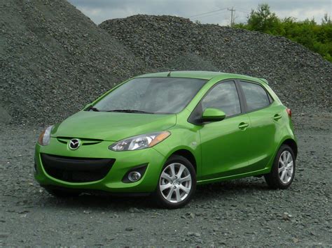 2011 Mazda 2 Owners Manual and Concept