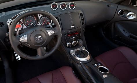 2011 Nissan 370Z Interior HD Wallpaper