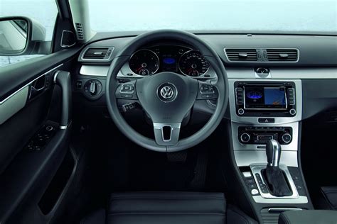 2011 Volkswagen Passat Interior & Redesign