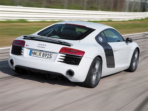 2012 Audi R8 Owners Manual