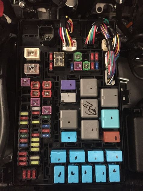 2012 tacoma fuse box 