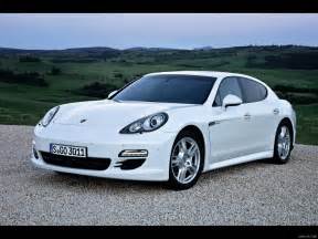 2012 Porsche Panamera Owners Manual and Concept