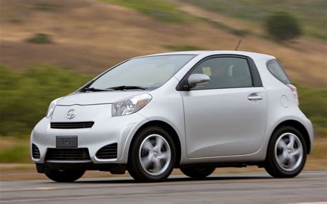2012 Scion IQ Owners Manual and Concept