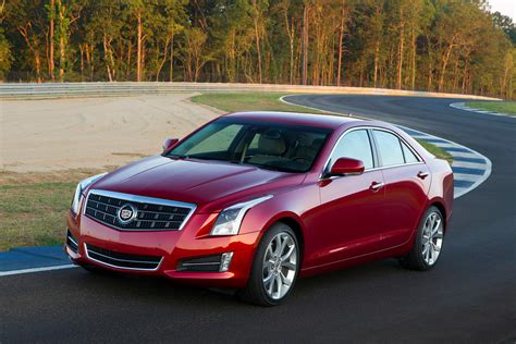 2013-Cadillac-ATS-Owners-Manual-and-Concept