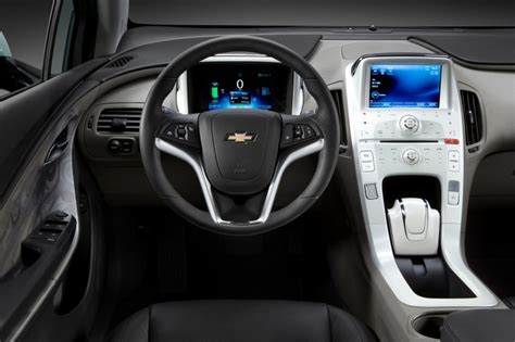 2013 Chevrolet Volt Interior and Redesign
