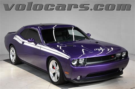 2013 Dodge Challenger Concept and Owners Manual