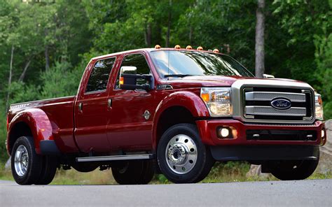 2013 Ford F-450 Owners Manual and Concept