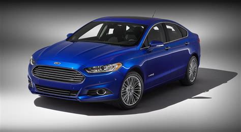 2013 Ford Fusion Owners Manual and Concept