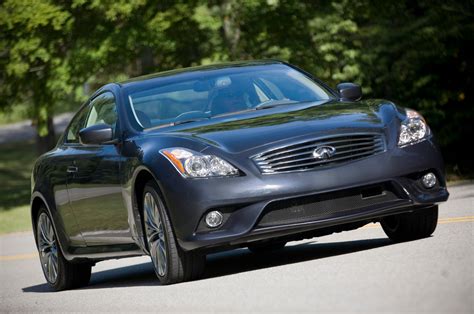 2013 Infiniti G37 Owners Manual and Concept