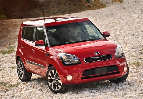 2013 Kia Soul Concept and Owners Manual