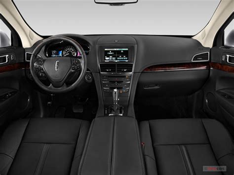 2013 Lincoln MKT Interior and Redesign