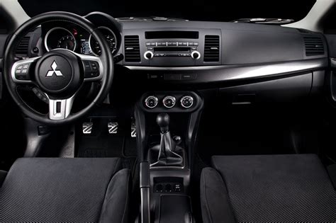 2013 Mitsubishi Lancer Evolution Interior and Redesign