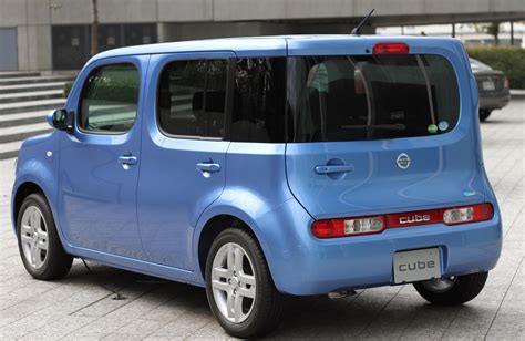 2013 Nissan Cube Owners Manual