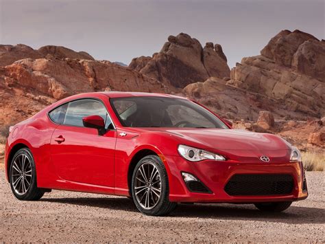 2013 Scion FR-S Owners Manual