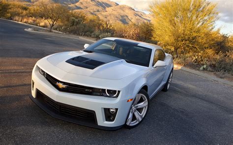 2014 Chevrolet Camaro Concept and Owners Manual