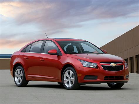 2014 Chevrolet Cruze Concept and Owners Manual