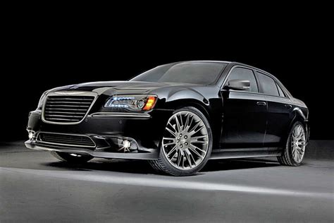 2014 Chrysler 300C Concept and Owners Manual