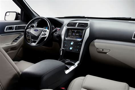 2014 Ford Explorer Interior and Redesign